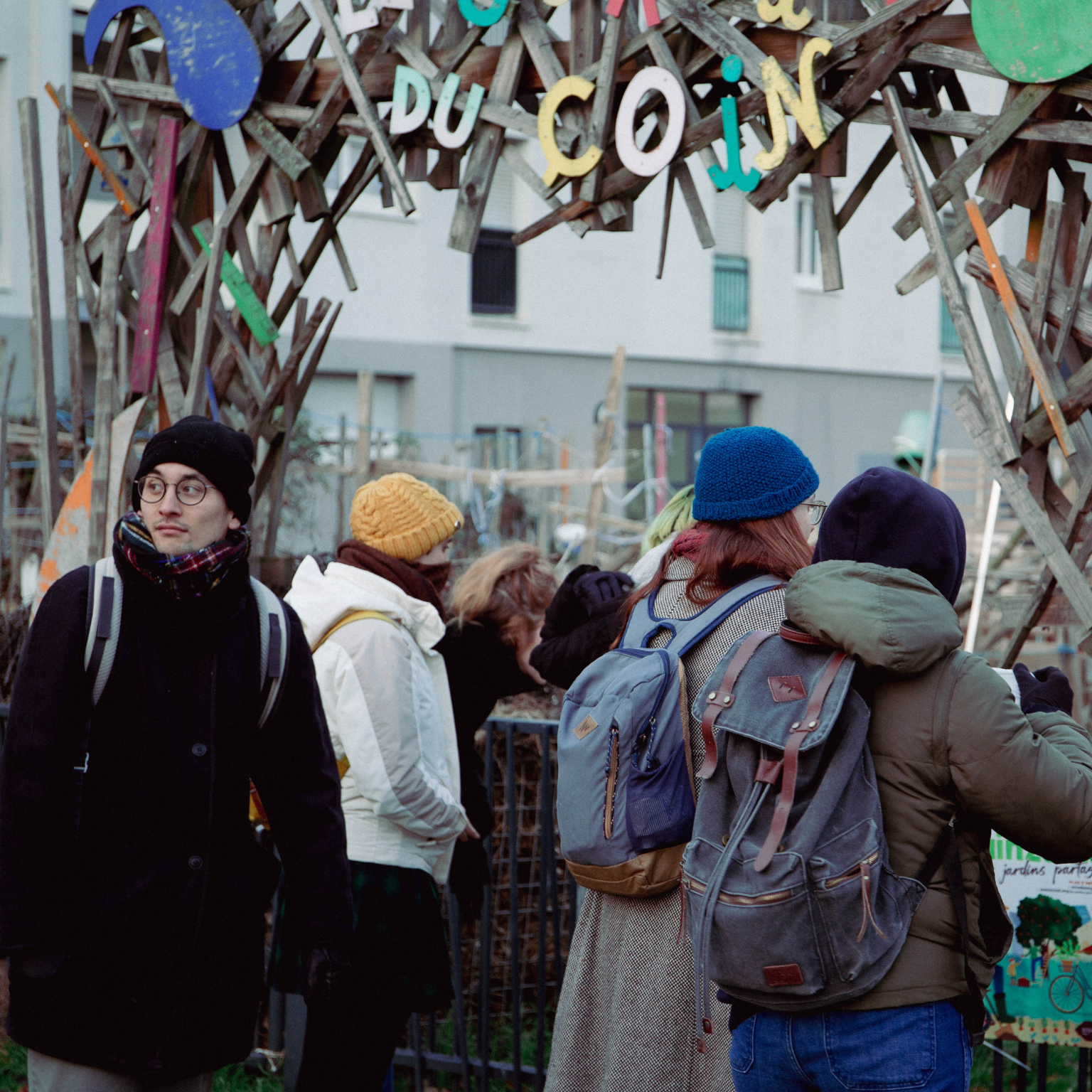 Visite des jardins partagés de Hautepierre avec les étudiant·es de la HEAR (2024)